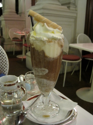 Eiskaffee at Julius Meinl
